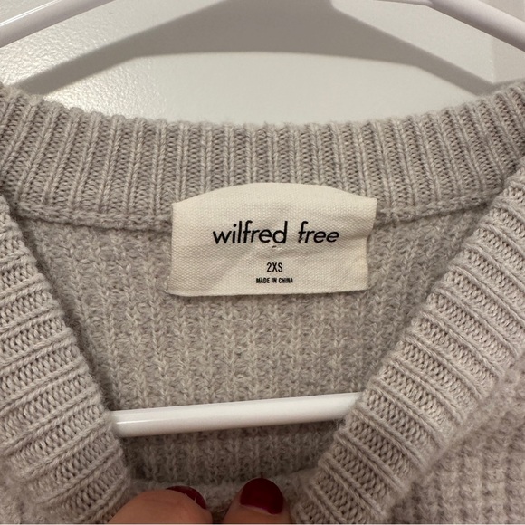 Wilfred Free Beige Waffle Knit Crew Neck Sweater Size XXS Women’s 100% Wool - Picture 10 of 12